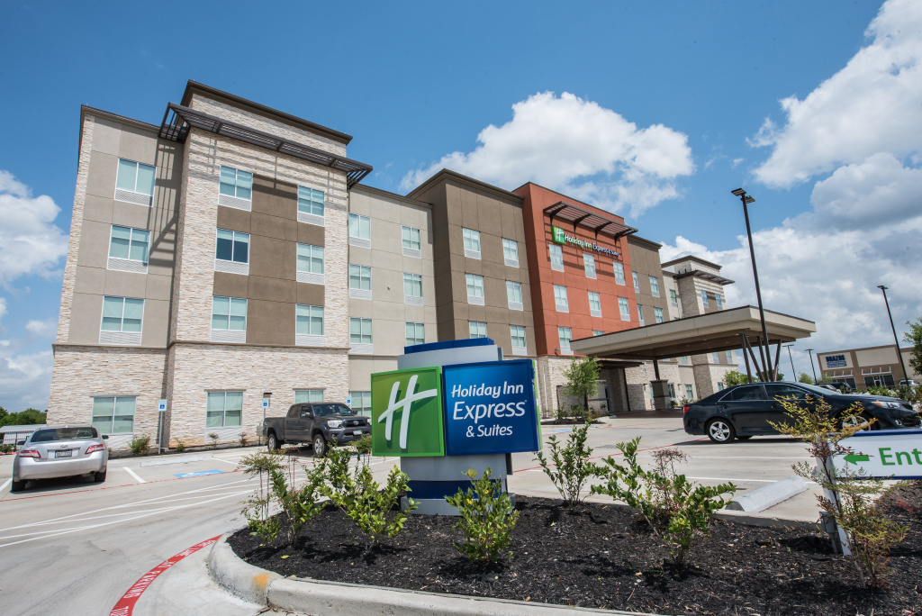 photo 1 of Holiday Inn Express & Suites Houston - Hobby Airport Area by IHG