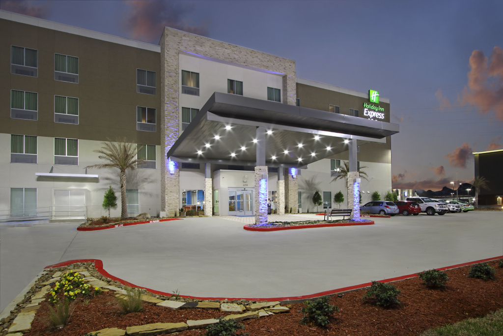 photo 1 of Holiday Inn Express & Suites Lake Charles South Casino Area by IHG