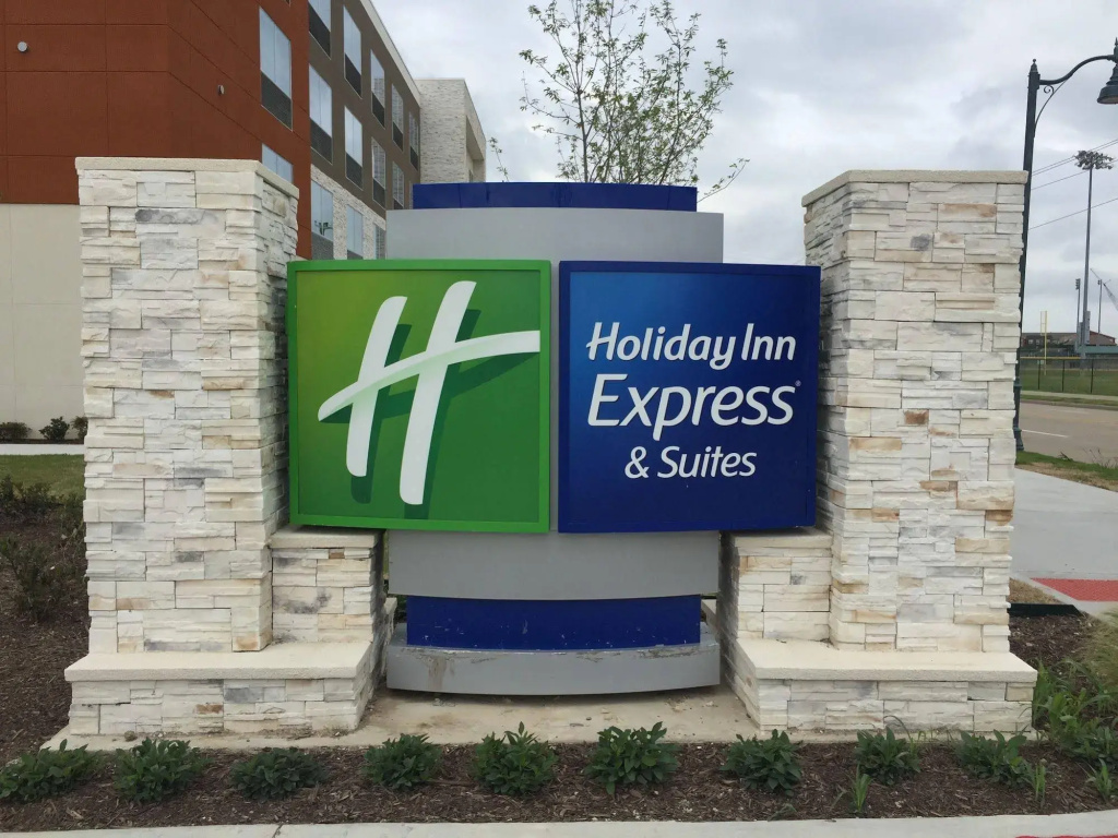 photo 1 of Holiday Inn Express & Suites McKinney - Frisco East by IHG