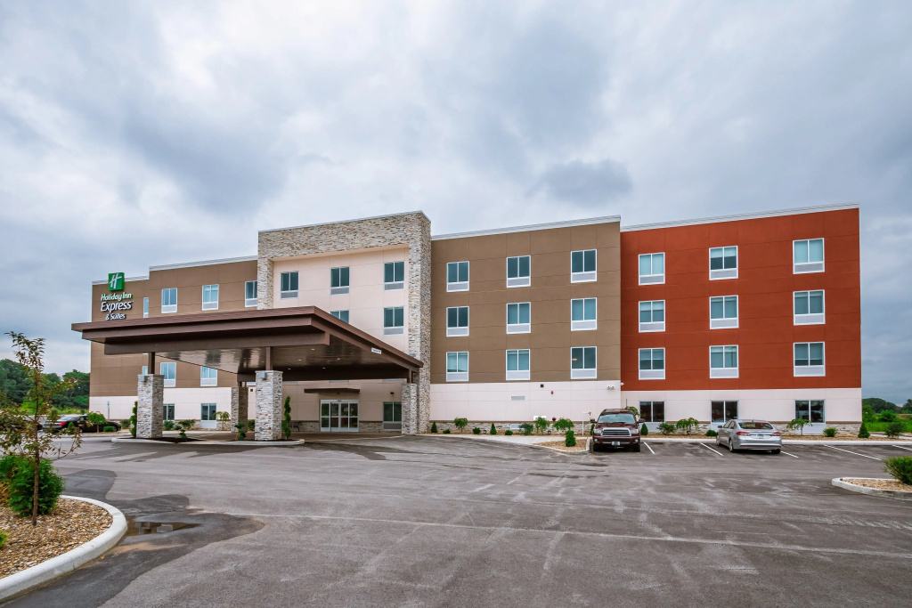 photo 1 of Holiday Inn Express & Suites - South Bend Casino  by IHG