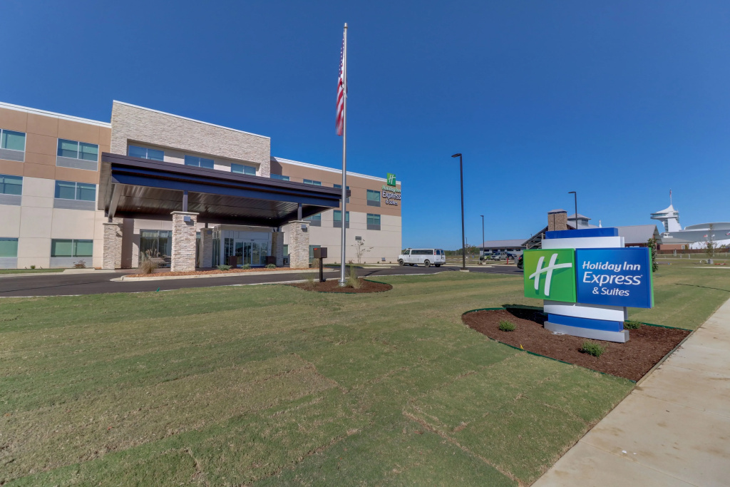 photo 1 of Holiday Inn Express & Suites Union City by IHG