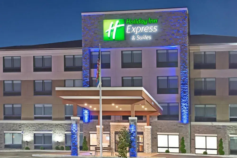 photo 1 of Holiday Inn Express & Suites Uniontown
