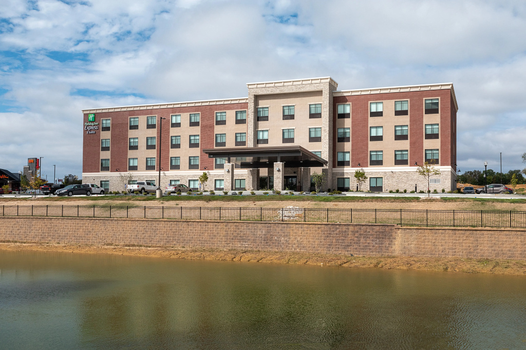 photo 1 of Holiday Inn Express & Suites Wentzville St Louis West by IHG
