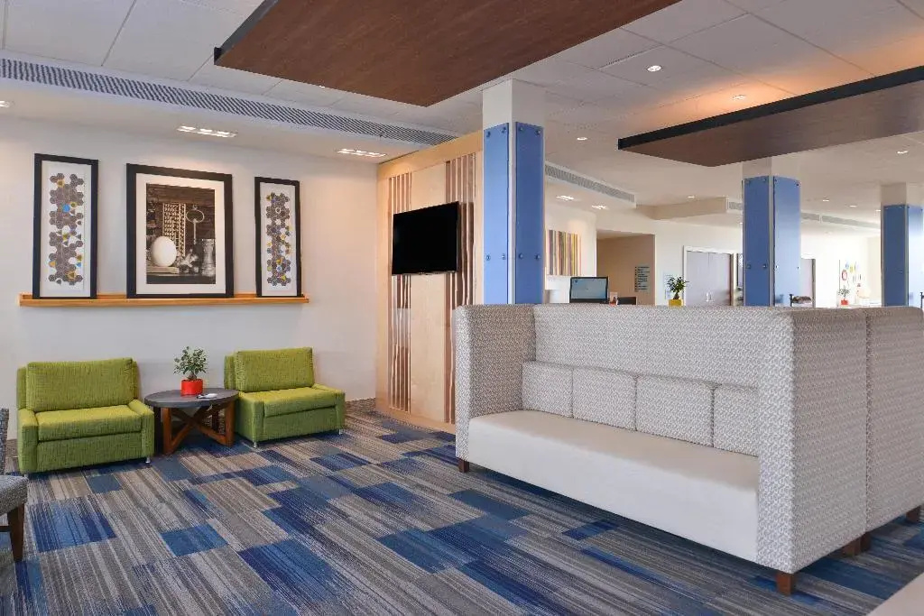 photo 1 of Holiday Inn Express & Suites Trinity by IHG