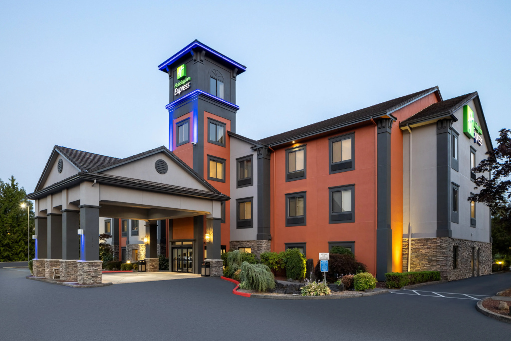 photo 1 of Holiday Inn Express Vancouver North - Salmon Creek by IHG