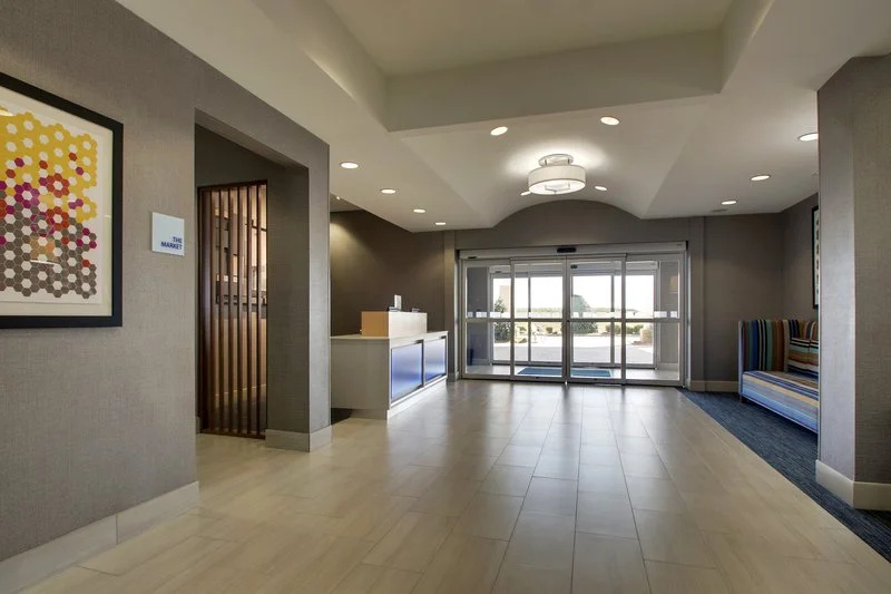 photo 1 of Holiday Inn Express Vernon College Area Highway 287