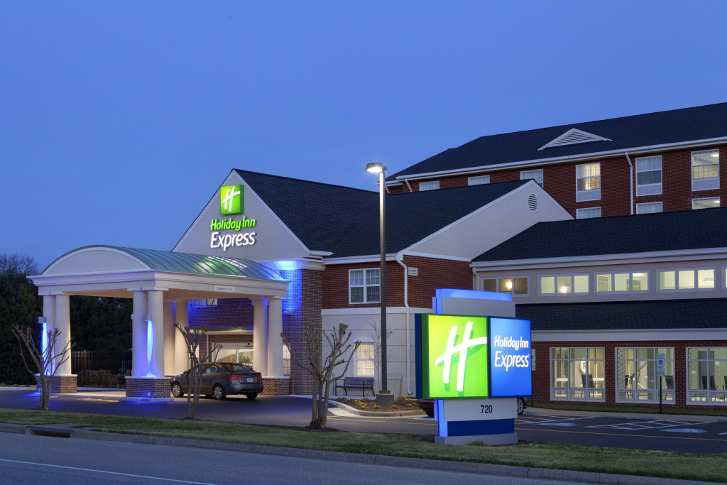photo 1 of Holiday Inn Express Williamsburg North by IHG