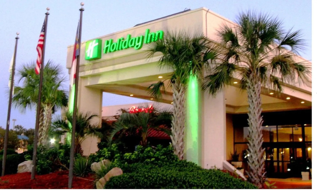 photo 1 of Holiday Inn Fayetteville-I-95 South