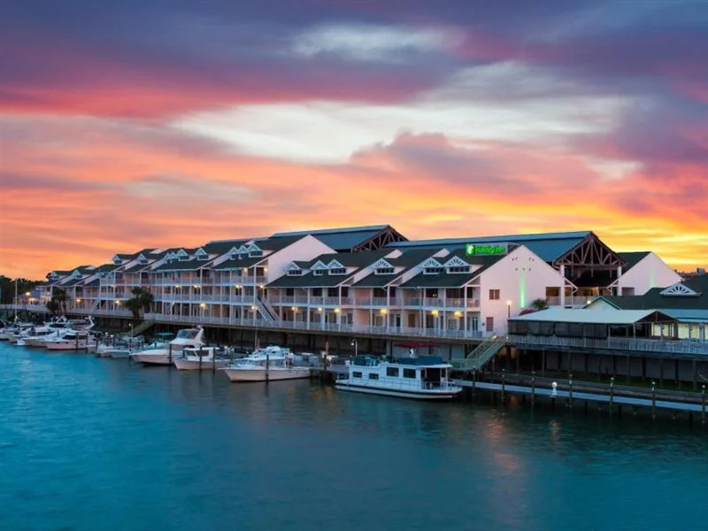 photo 1 of Holiday Inn and Suites Clearwater Beach S-Harbourside (ex Holiday Inn Harbourside Indian Rocks)