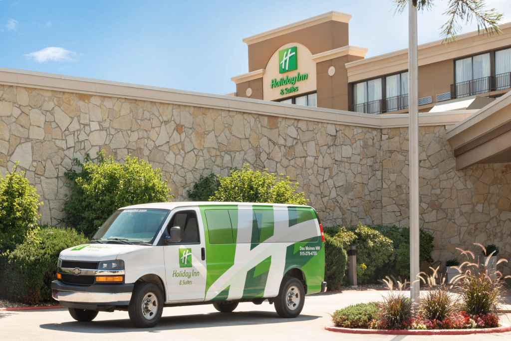 photo 1 of Holiday Inn Hotel & Suites Des Moines - Northwest by IHG
