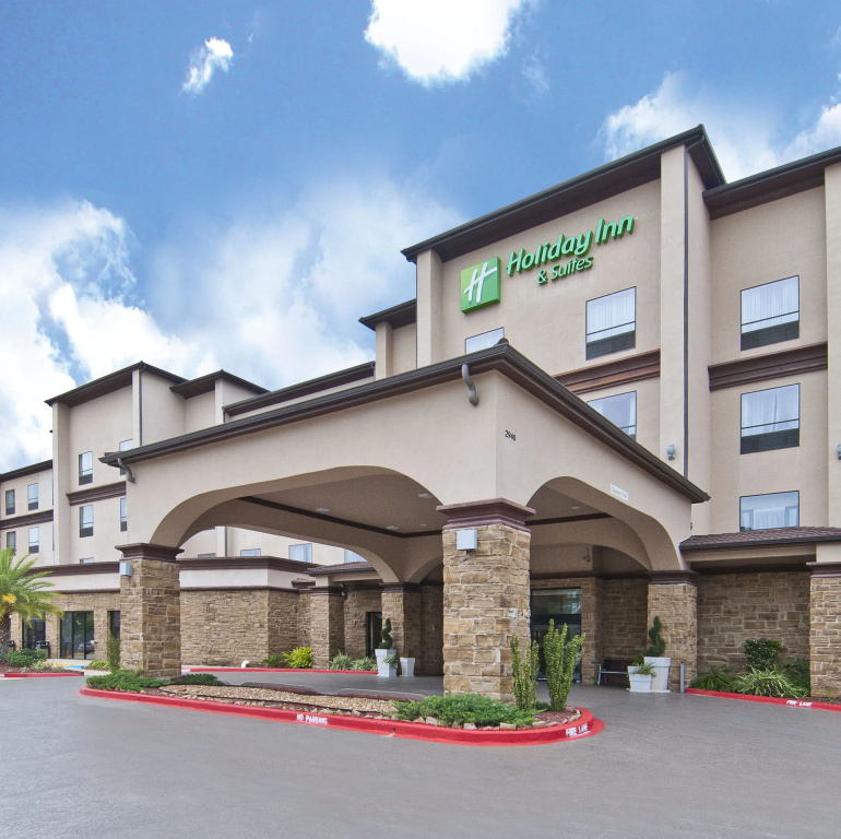 photo 1 of Wyndham Lake Charles Hotel