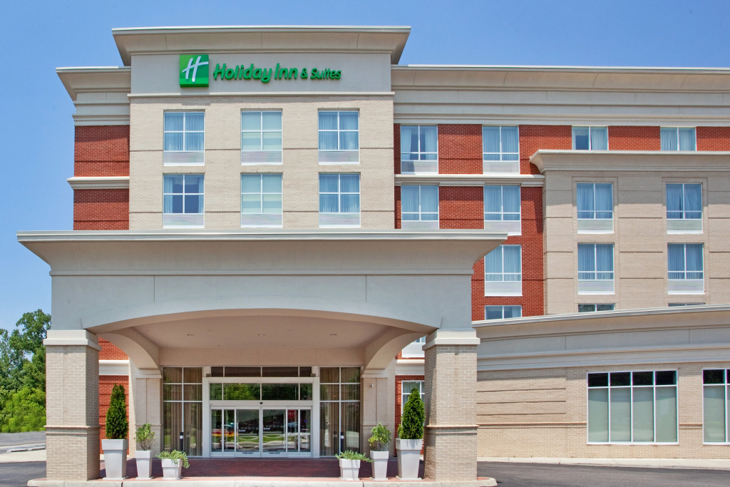 photo 1 of Holiday Inn Hotel & Suites Williamsburg-Historic Gateway by IHG