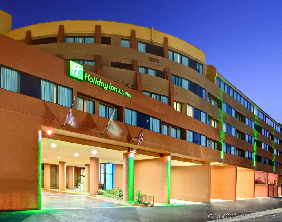 photo 1 of DoubleTree by Hilton Fullerton