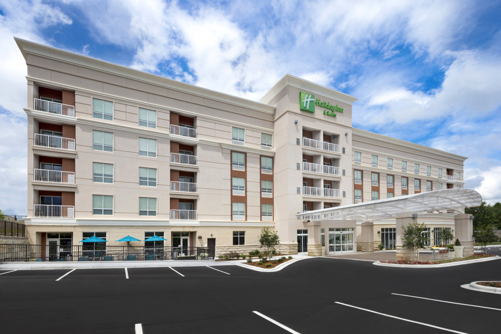 photo 1 of Holiday Inn & Suites Arden - Asheville Airport by IHG