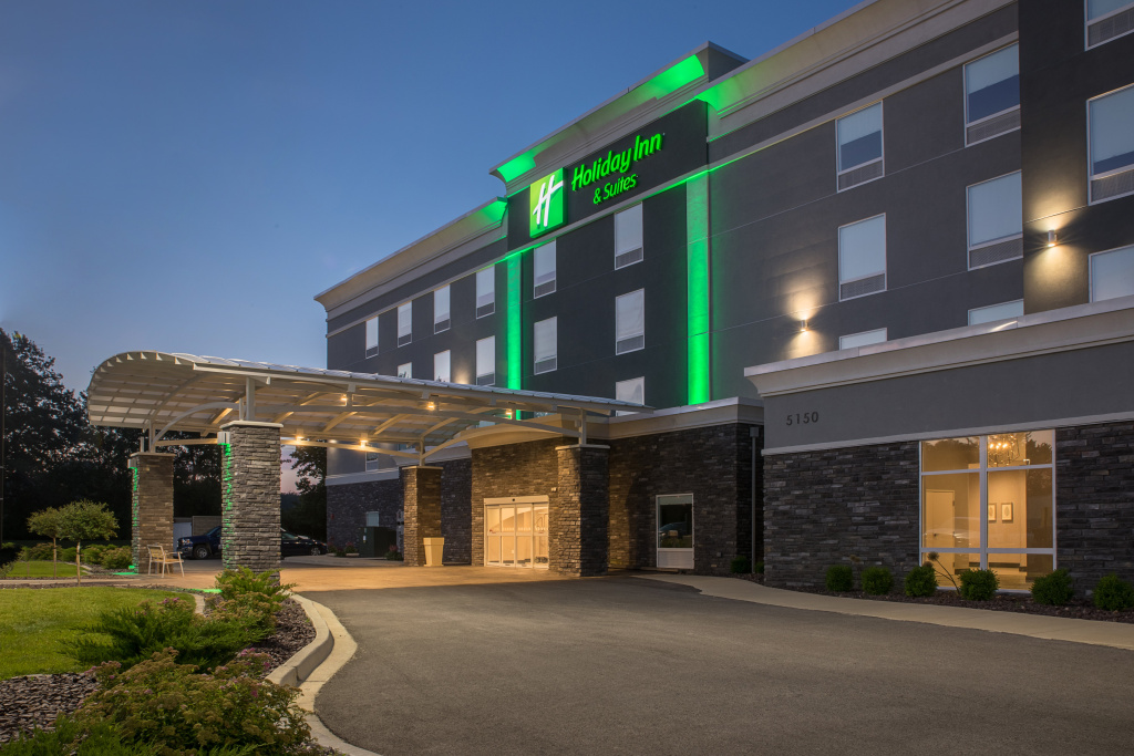 photo 1 of Holiday Inn & Suites Decatur-Forsyth by IHG