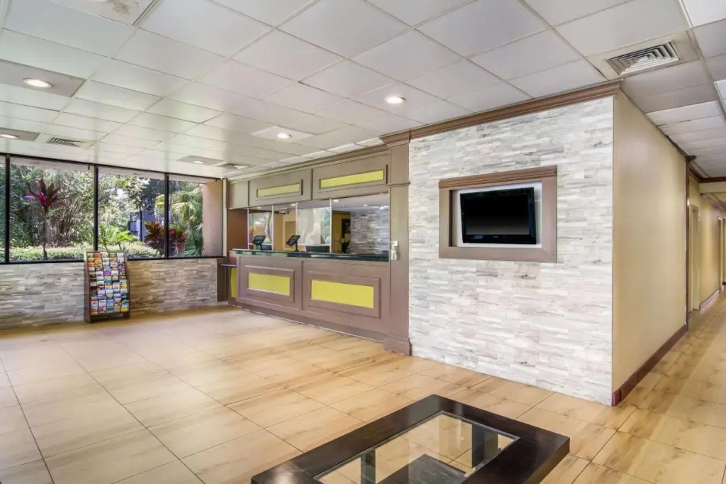 photo 1 of Stayable Suites Jacksonville West