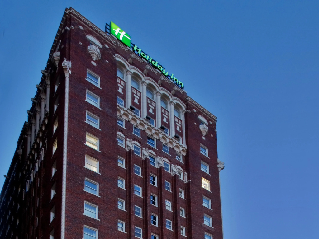 photo 1 of Holiday Inn Kansas City Downtown - Aladdin