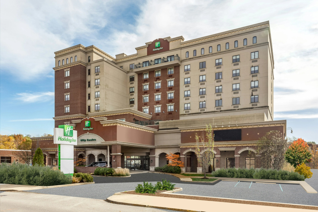 photo 1 of Holiday Inn Lafayette-City Centre by IHG
