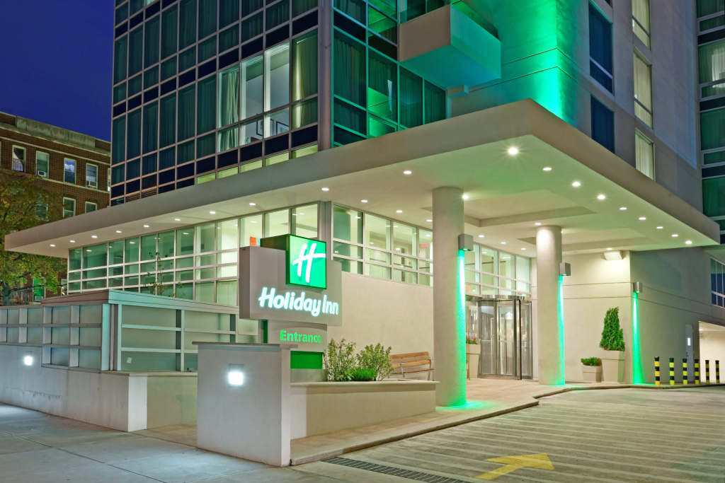 photo 1 of Holiday Inn L.I. City Manhattan View