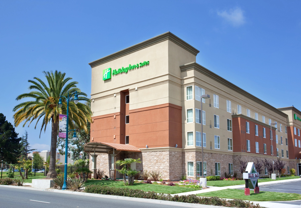 photo 1 of Holiday Inn & Suites Oakland Airport by IHG