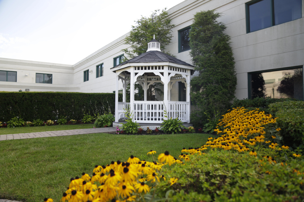 photo 1 of Holiday Inn Plainview-Long Island by IHG