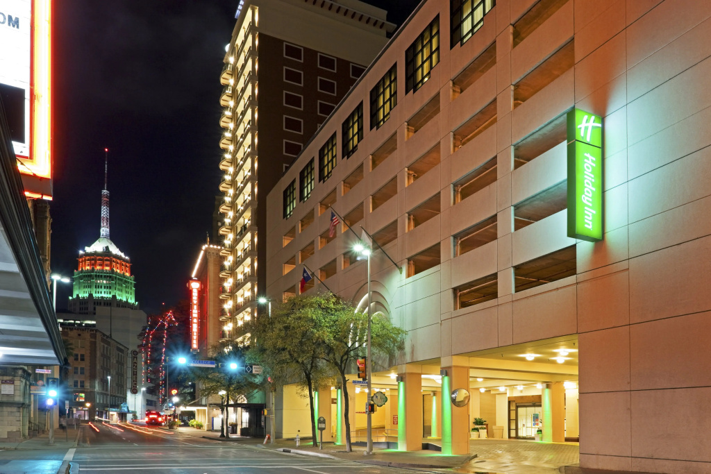 photo 1 of Holiday Inn San Antonio - Riverwalk by IHG