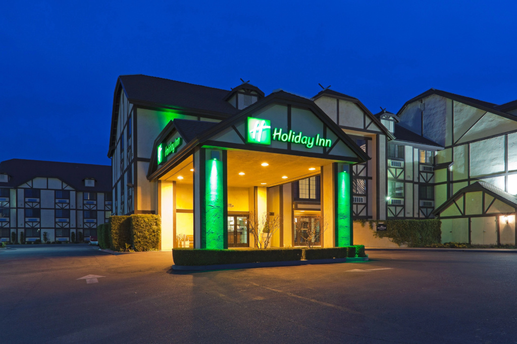 photo 1 of Holiday Inn Selma - Swancourt by IHG