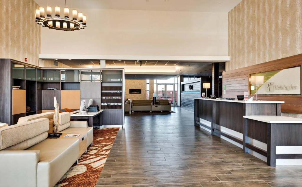 photo 1 of Holiday Inn St. George Conv Ctr by IHG