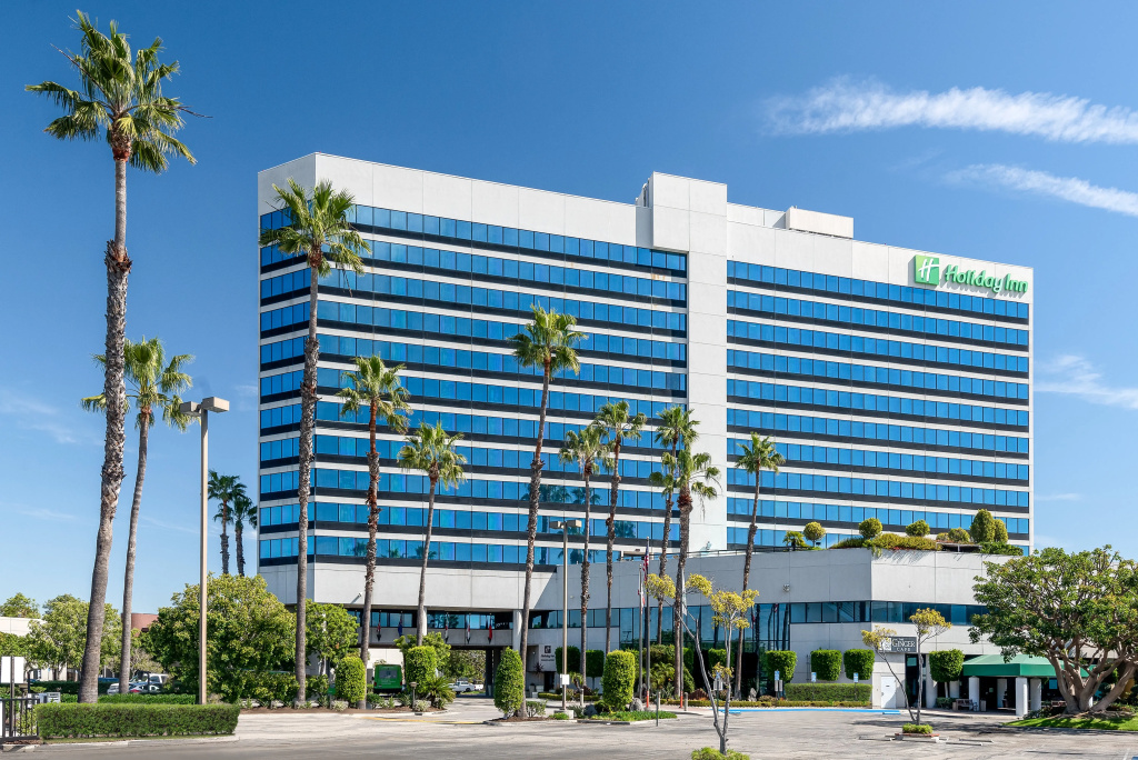 photo 1 of Holiday Inn Los Angeles Gateway - Torrance by IHG