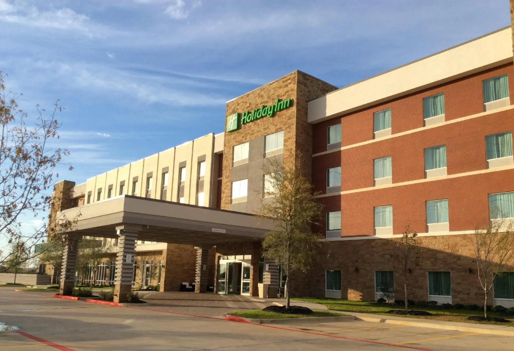 photo 1 of Holiday Inn Trophy Club