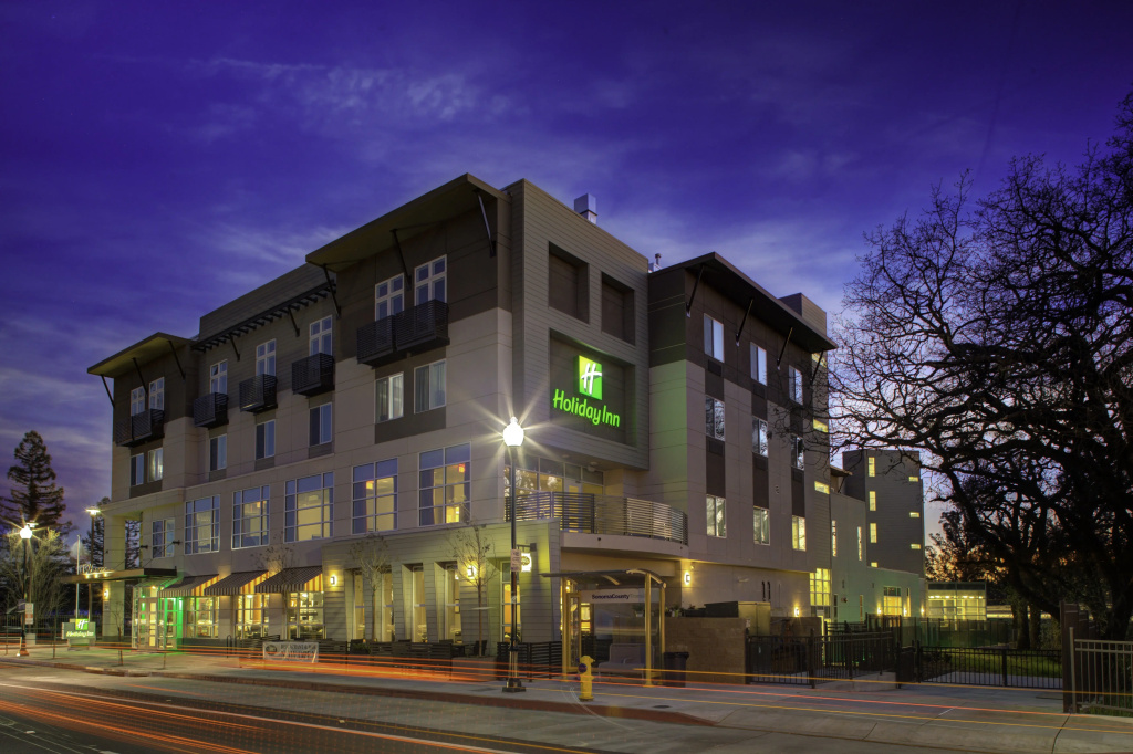 photo 1 of Holiday Inn Windsor Wine Country by IHG