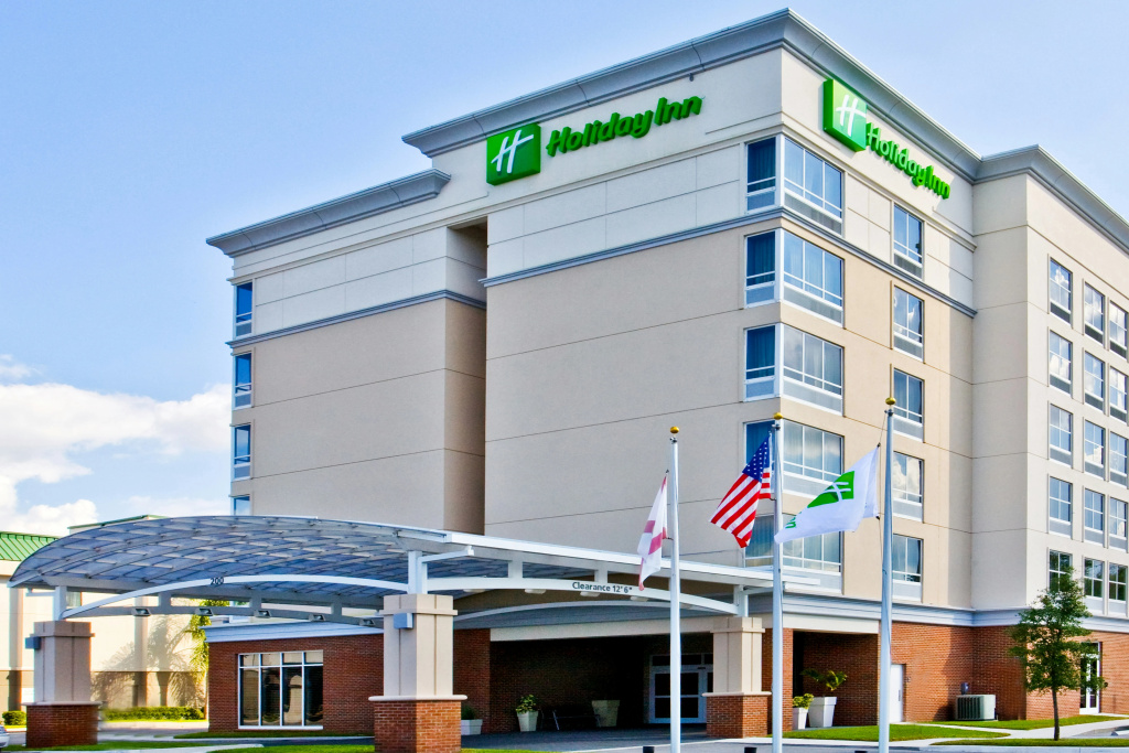 photo 1 of Holiday Inn Winter Haven by IHG