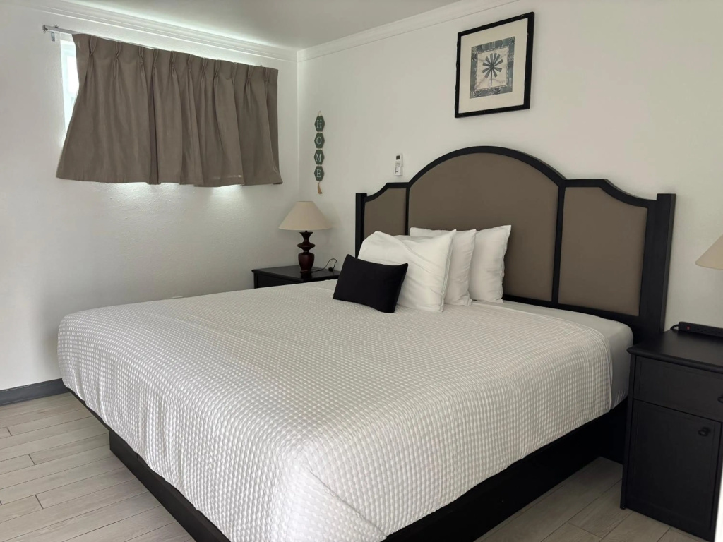 photo 1 of Holiday Isles Resort