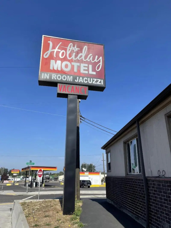 photo 1 of Holiday Motel