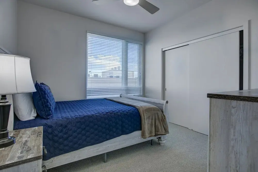 photo 1 of Sunset Boulevard Apartments