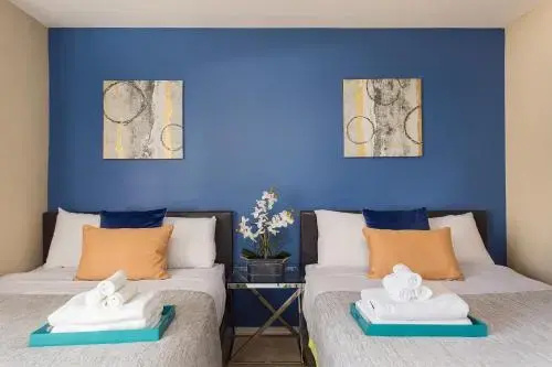 photo 1 of Hollywood Frenchi Suite