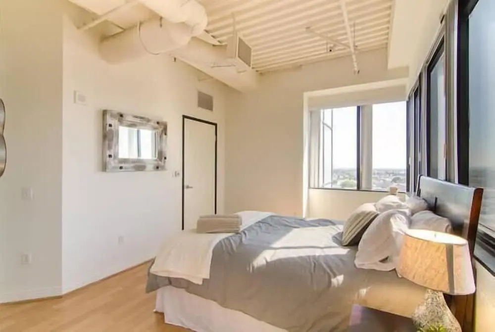 photo 1 of Hollywood Highrise 0 Bedroom Studio By Senstay