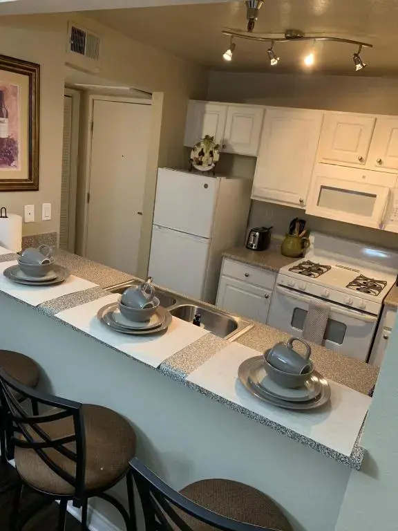 photo 1 of Hollywood Loft spacious with 2 beds and parking