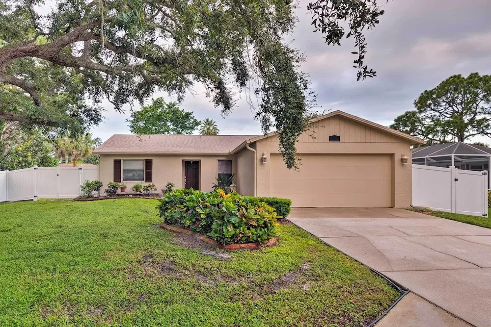 photo 1 of Breezy Sarasota Home w/ Private Pool Near Beach!