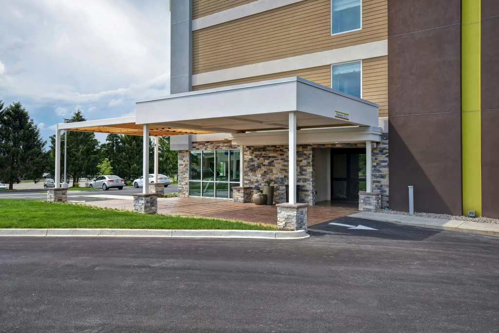 photo 1 of Home2 Suites by Hilton Georgetown