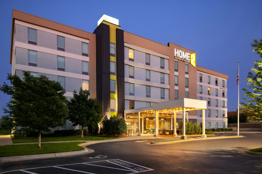 photo 1 of Home2 Suites by Hilton Roseville Minneapolis