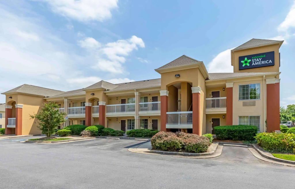 photo 1 of Extended Stay America Select Suites Baltimore BWI Airport