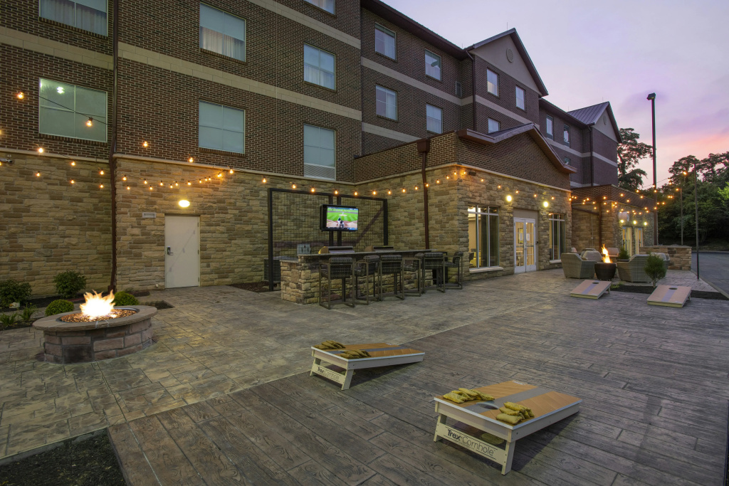photo 1 of Homewood Suites Cincinnati Airport