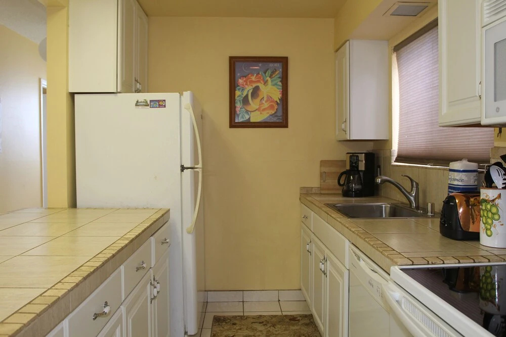 photo 1 of Hono Kai # A4 1 Bedroom 1 Bathroom Condo