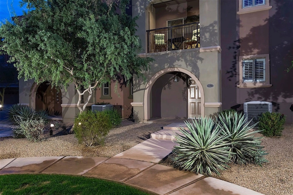 photo 1 of Hot Spot at Desert Ridge 2 BR by Casago
