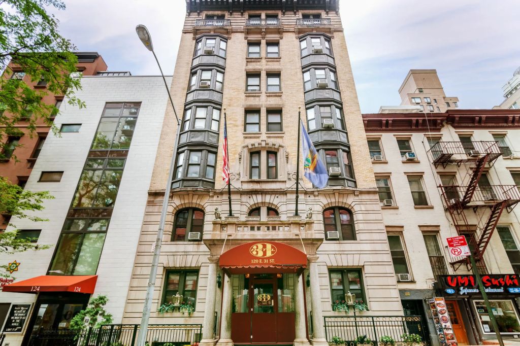 photo 1 of Hotel 31