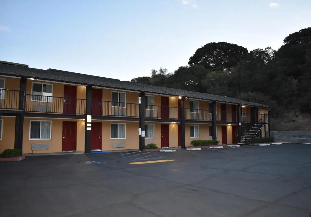 photo 1 of Hotel Belmont