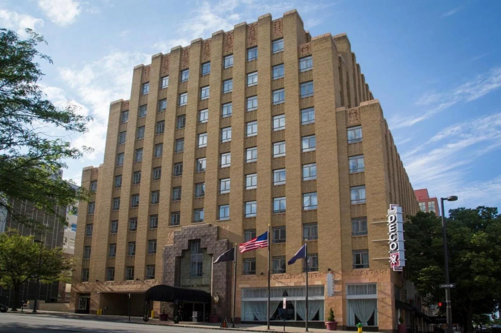 photo 1 of Hotel Deco