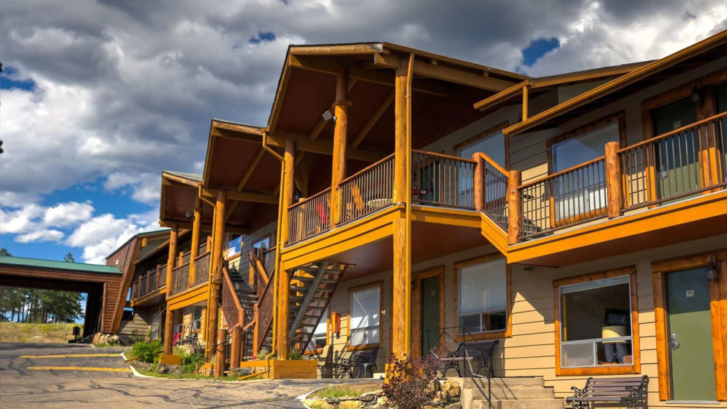 photo 1 of Hotel Estes