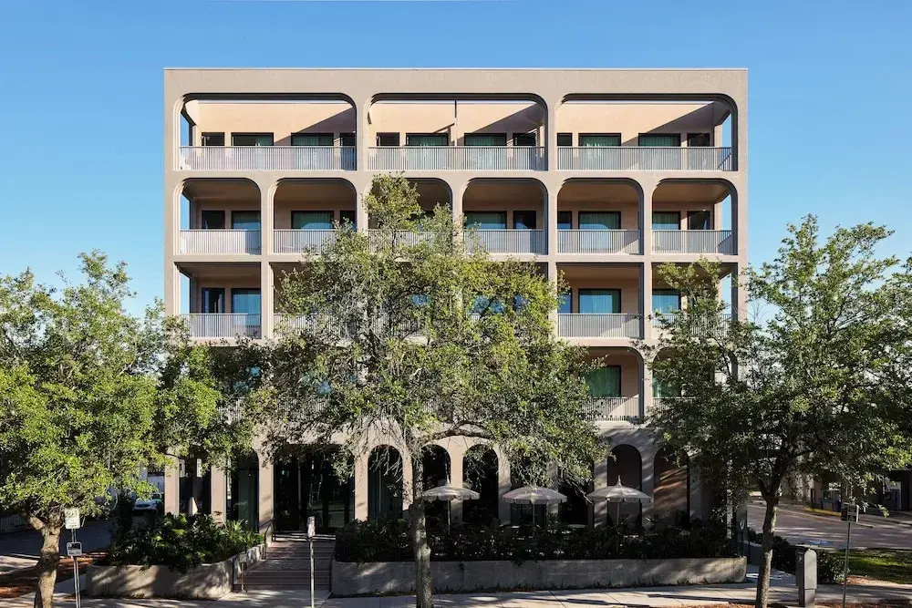 photo 1 of Hotel Henrietta